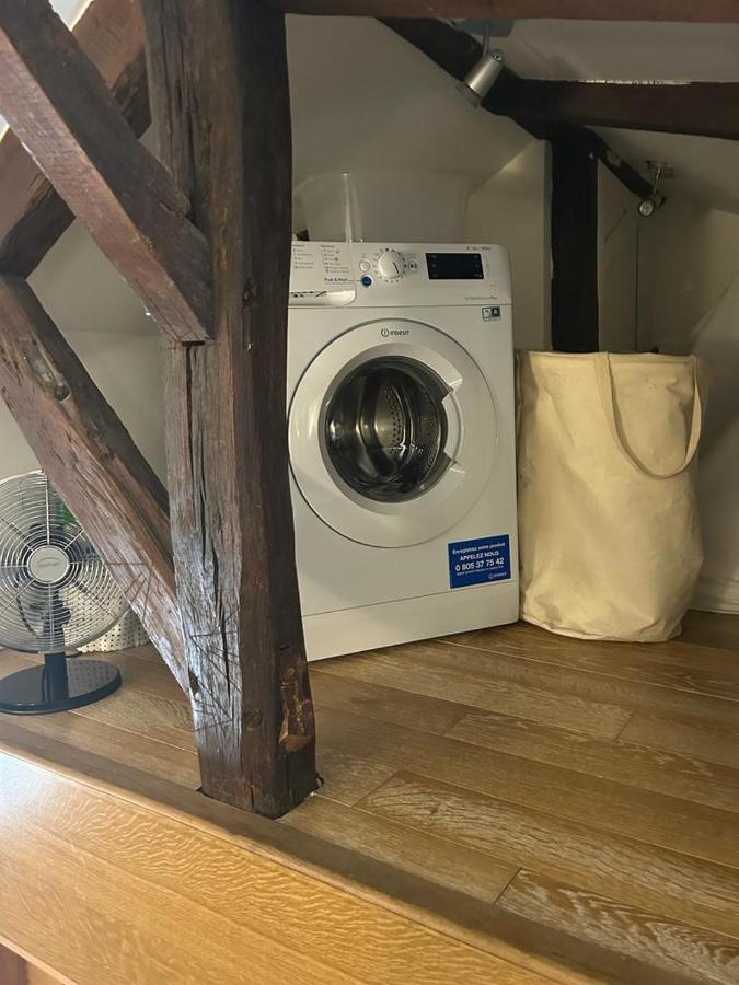 Confort Au Coeur De 8e, 5e Etage Avec Ascenseur Appartamento *